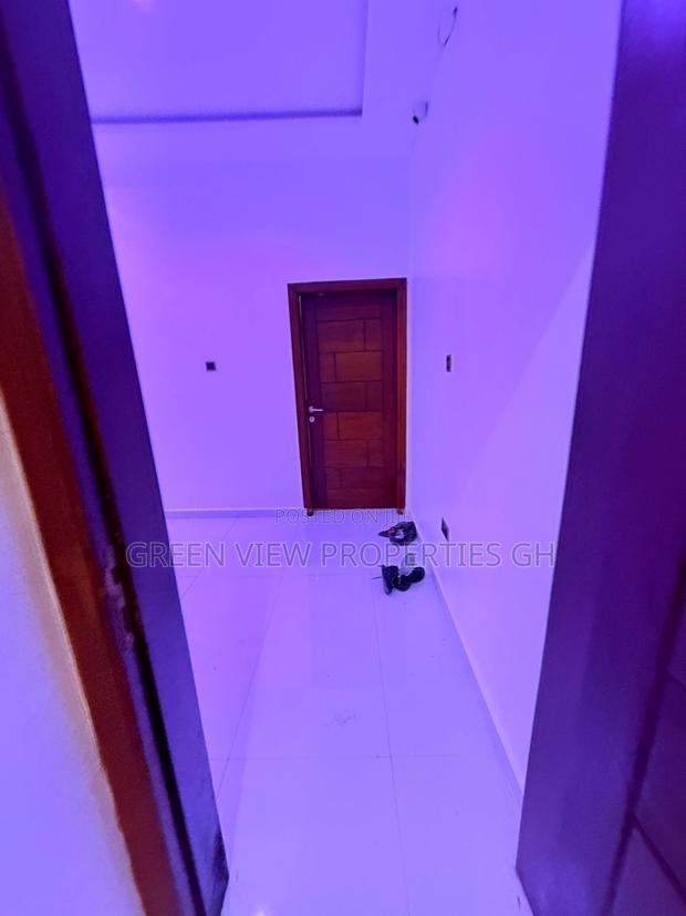 3bdrm House in Oyarifa for sale · Photo 8