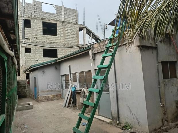 6bdrm House in Ahmad'S Property'S, School Junction for sale · Photo 4