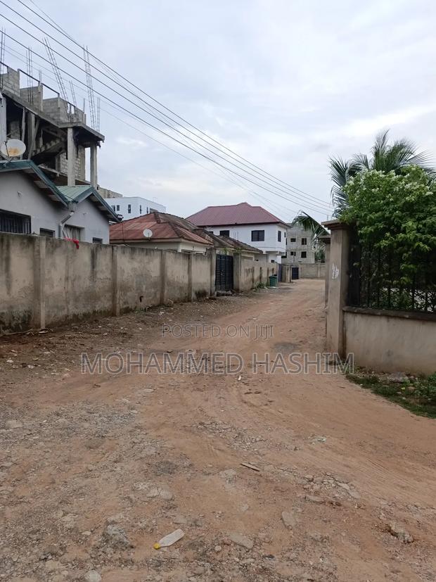 6bdrm House in Ahmad'S Property'S, School Junction for sale · Photo 5