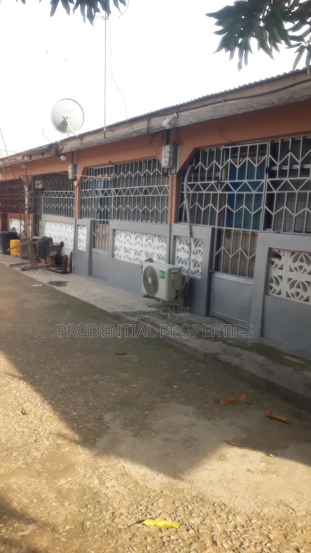 5bdrm House in Sowutwuom for sale · Photo 6