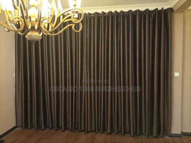 Neatly Designed and Installed Curtains · Photo 2