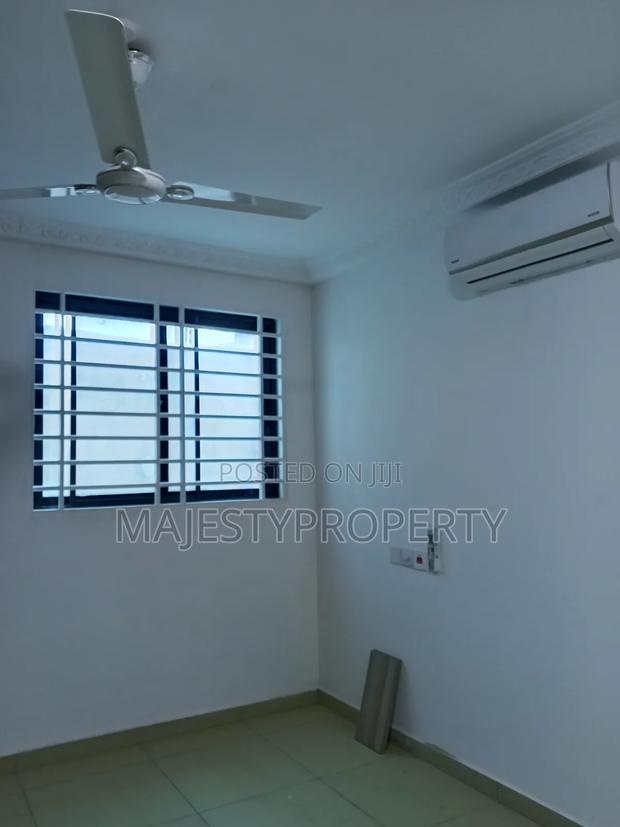 2bdrm Apartment in Airport Residential for rent · Photo 5
