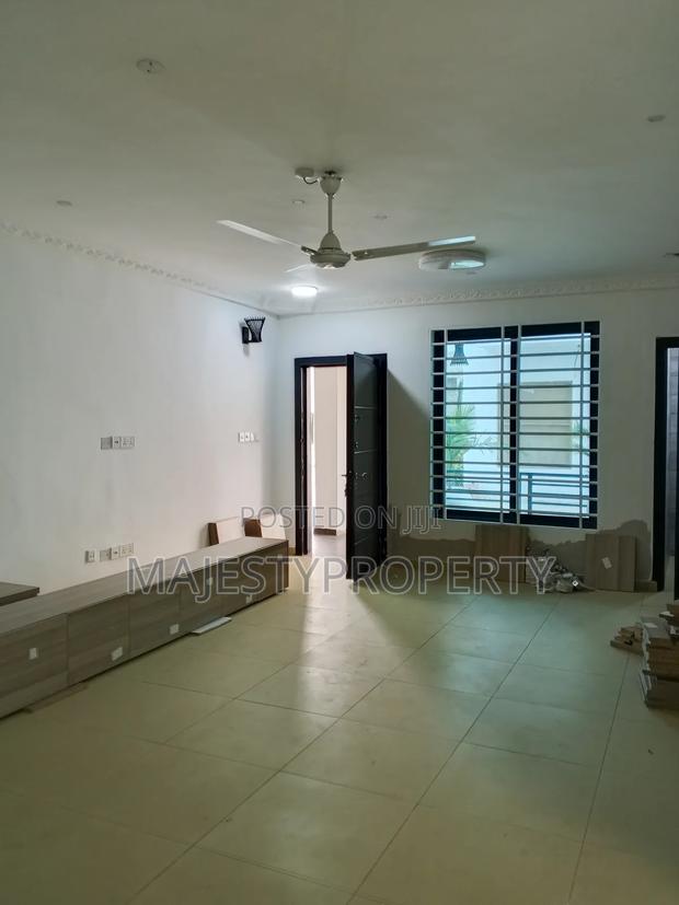 2bdrm Apartment in Airport Residential for rent · Photo 7