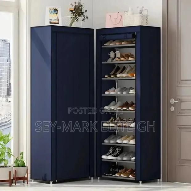 9 Tier Shoe Rack Covered · Photo 2