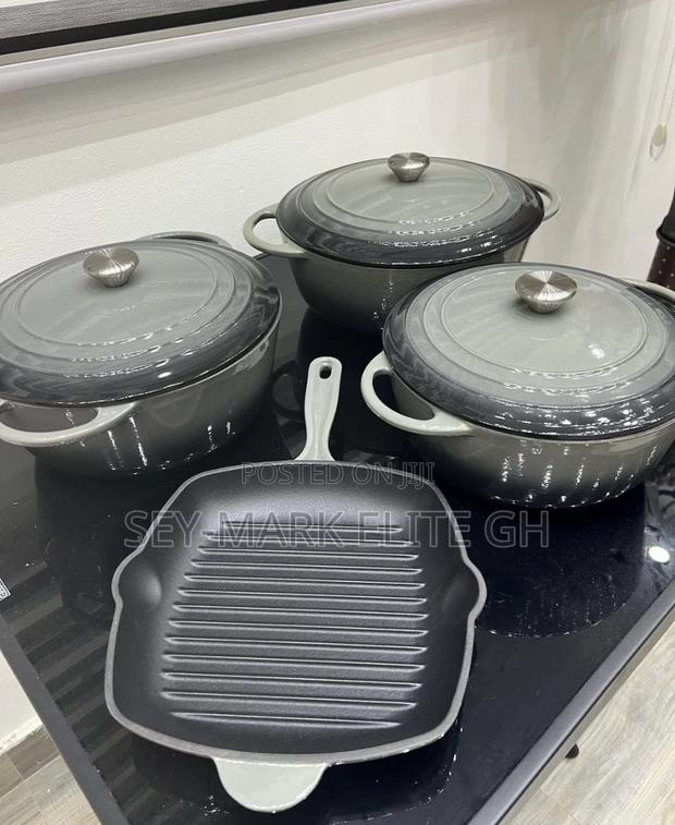 7pcs Quality Enamel Cast Iron Cookware · Photo 1