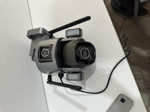 8mp Dual Lens 4g Solar Security Camera · Photo 1