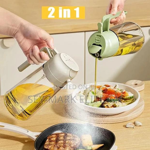 2 in 1 Oil Spray Dispenser Bottle · Photo 1