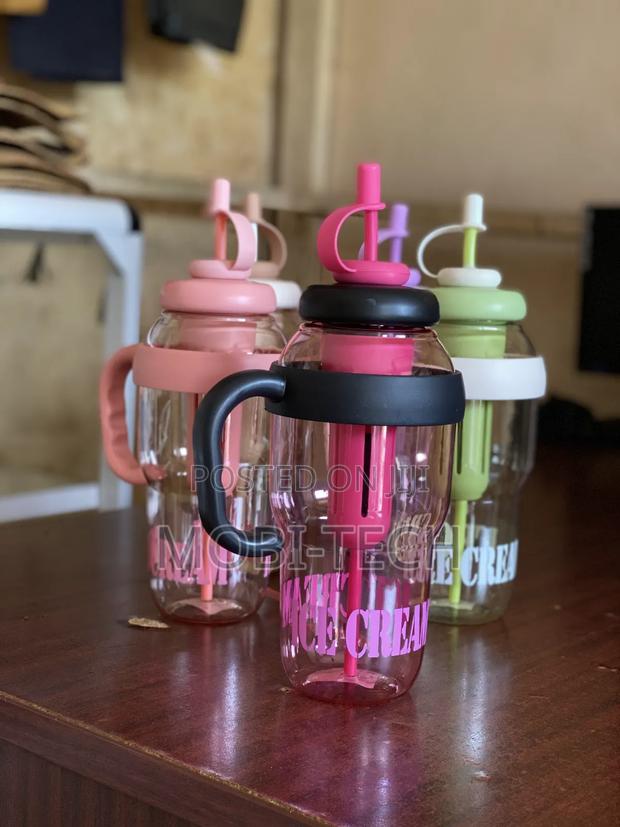 1,300 Ml Ice-Cream Cup · Photo 2
