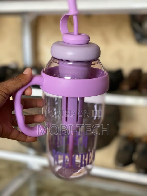 1,300 Ml Ice-Cream Cup · Photo 3