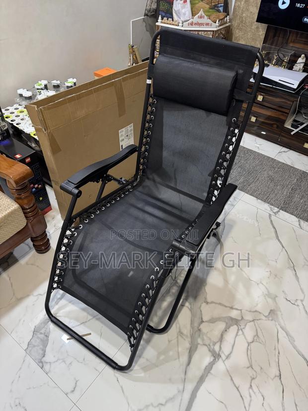 Foldable Relaxing Lazy Chair / Recliner Chair · Photo 2