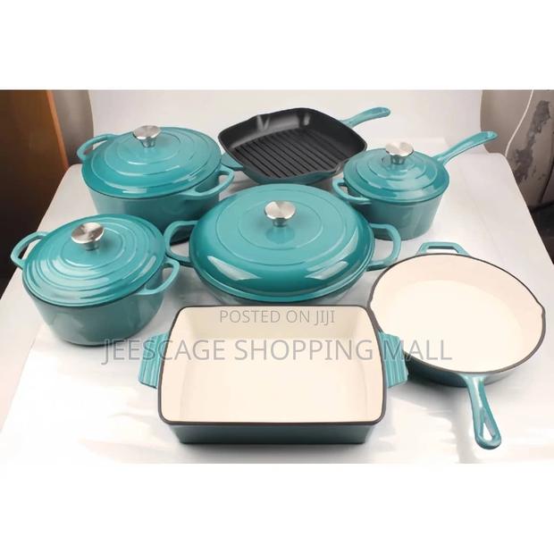7-Piece Enameled Cast Iron Cookware Set · Photo 7