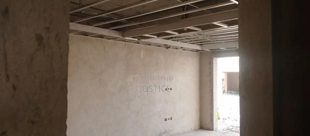 1bdrm Apartment in Cantonments for sale · Photo 5