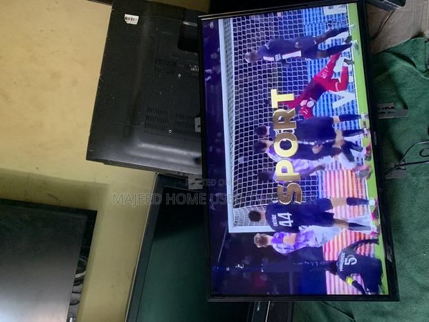 42inches Hitachi Led Tv · Photo 2