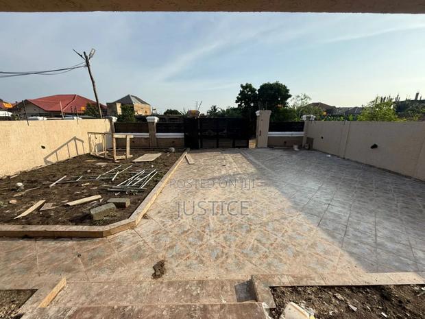 3bdrm House in Sonitra Ablekuma for sale · Photo 5