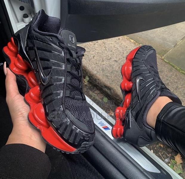 Nike Shox Tl In Different Colours , Swipe >>>>> · Photo 2