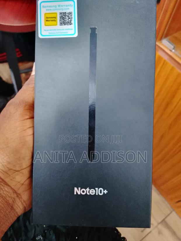 New Samsung Galaxy Note 10 Plus 256 GB Black · Photo 2