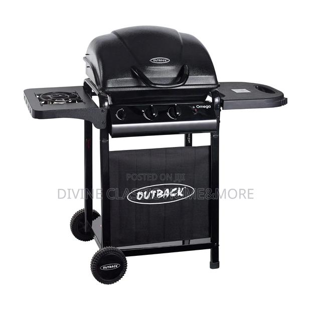 2 Burner Outback Omega 250 Gas Barbecue + Side Burner – Black · Photo 3