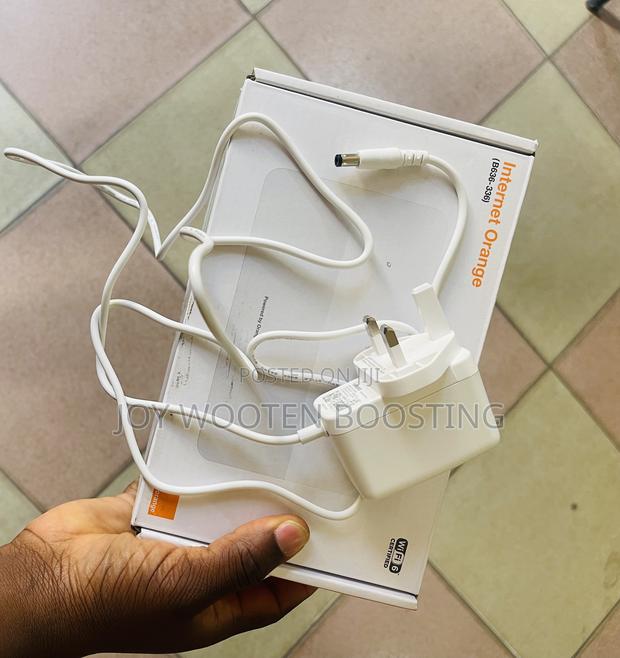 Power Cable For All Routers — Small Pin · Photo 5