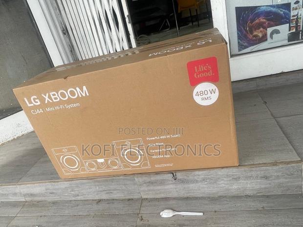 Lg Xboom Classic Fidelity Audio Masterpiece · Photo 1