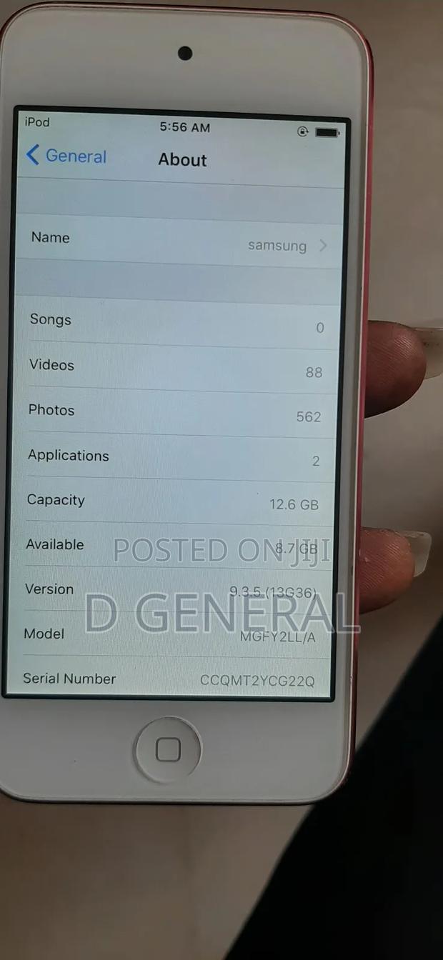 iPod Touch 16gig · Photo 2