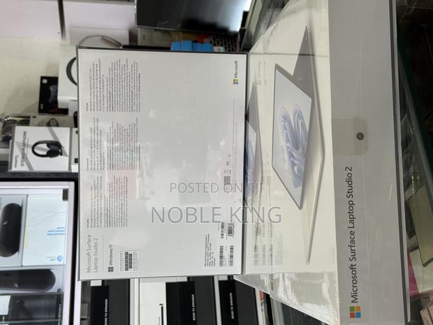 New Microsoft Surface Laptop Studio 2 16GB Intel Core I7 SSD 512GB · Photo 5