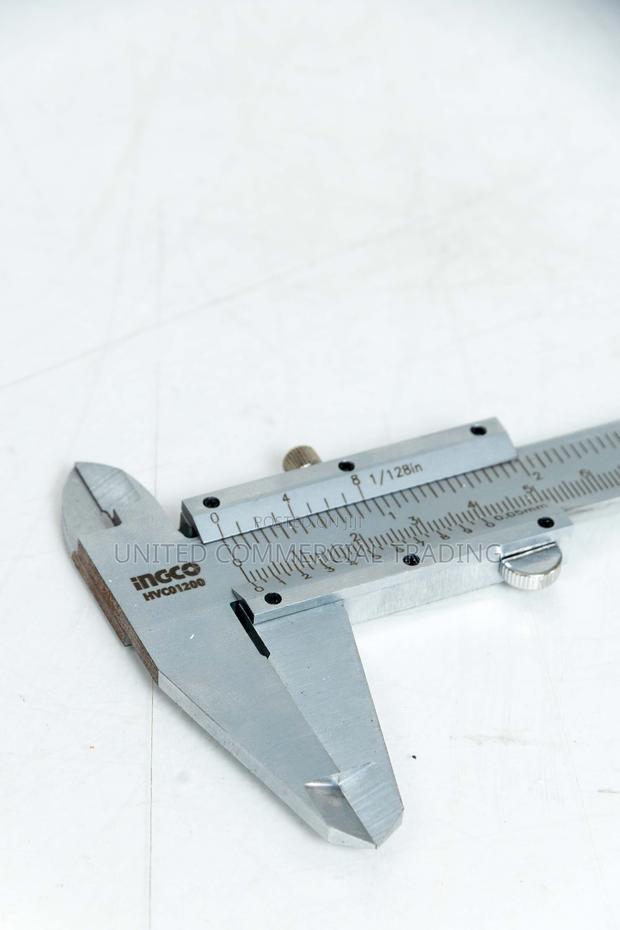 Vernier Caliper · Photo 2