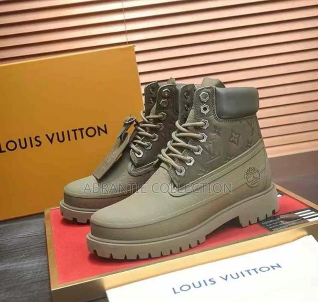 Louis Vuitton X Timberland Boots Available · Photo 1