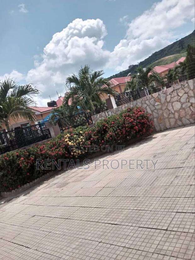 2bdrm House in Oyarifa for rent · Photo 8
