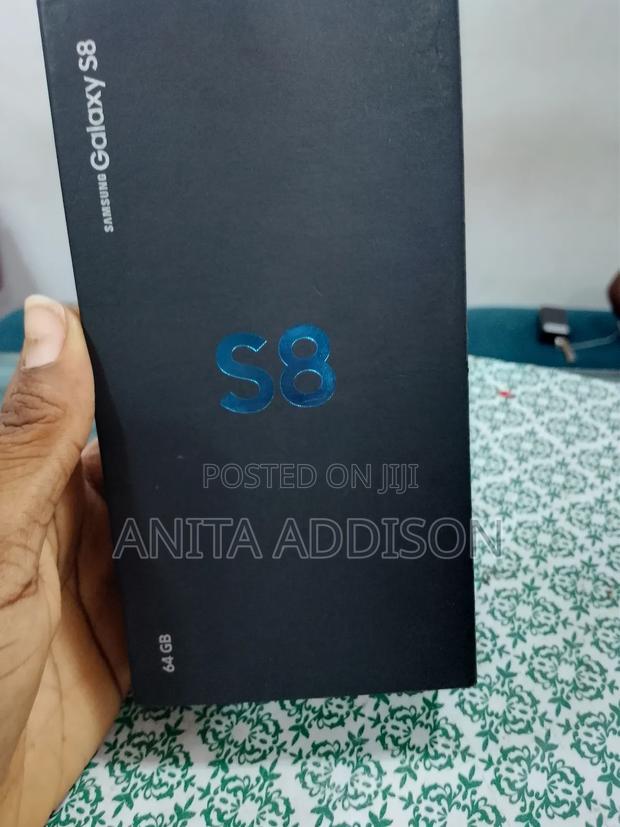 New Samsung Galaxy S8 64 GB Black · Photo 3