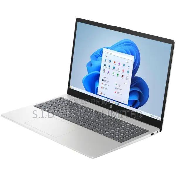 New Laptop HP 15 8GB Intel Core i5 SSD 512GB · Photo 1