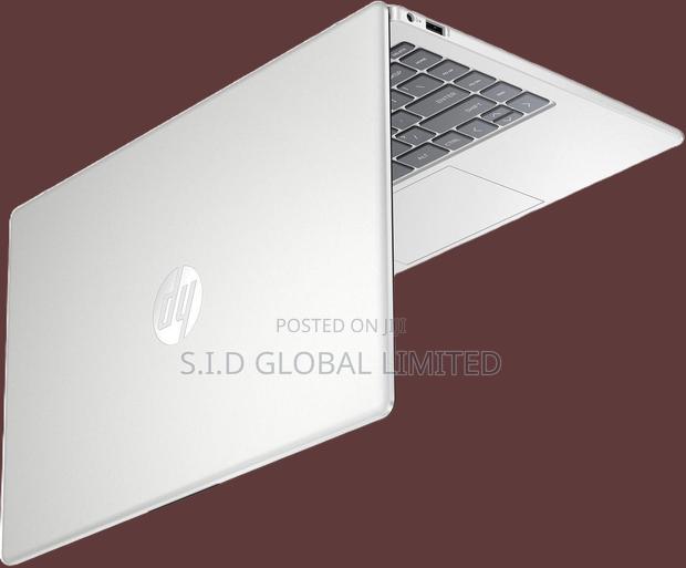 New Laptop HP 15 8GB Intel Core i5 SSD 512GB · Photo 3
