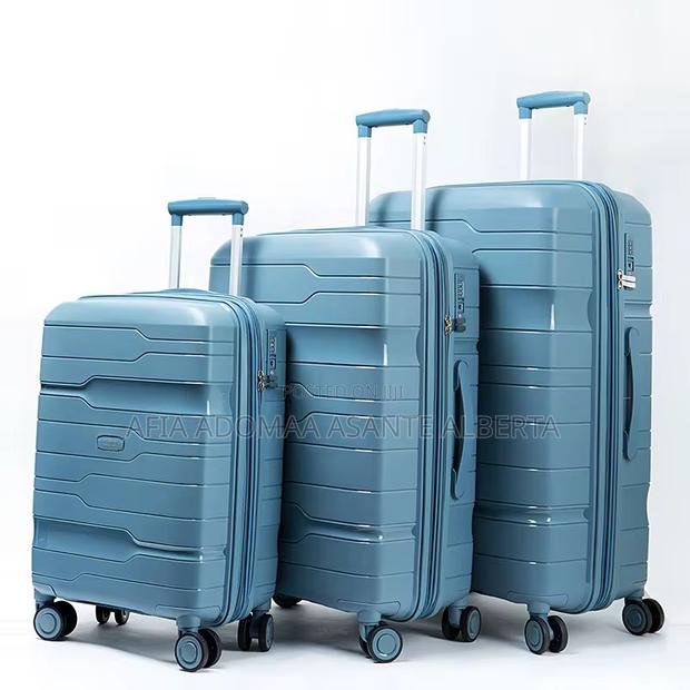 3 Set Unbreakable Traveling and Luggage Bag · Photo 2