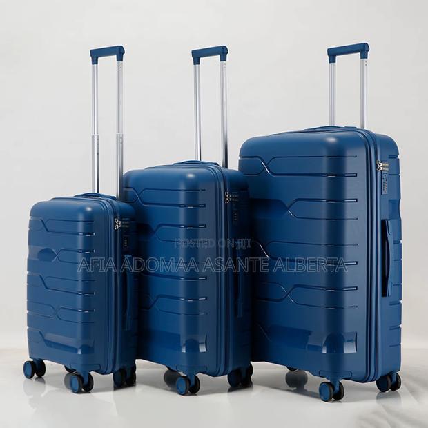 3 Set Unbreakable Traveling and Luggage Bag · Photo 6