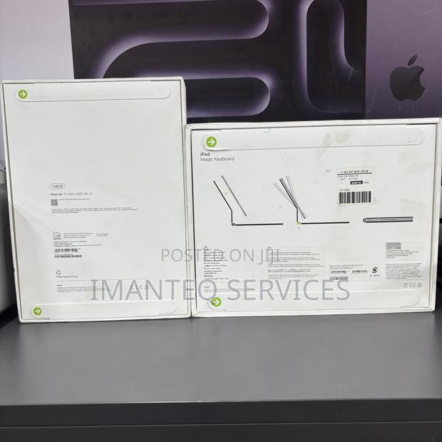 New Apple iPad Air 128 GB Blue · Photo 2