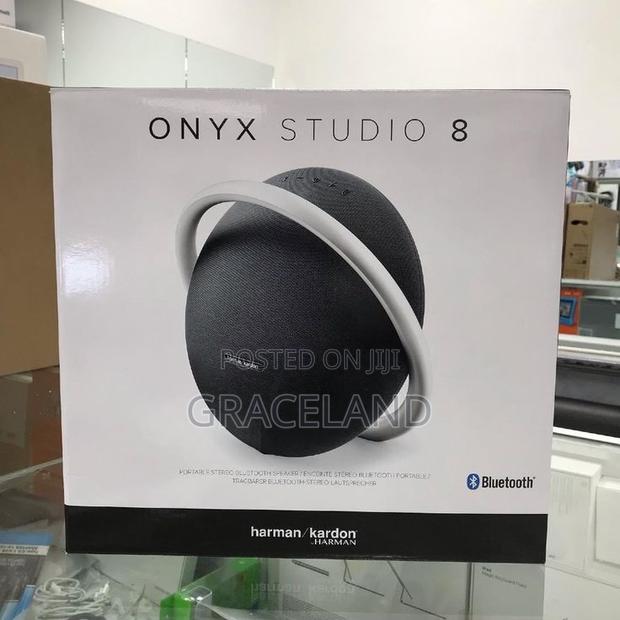 This X Original Harman Kardon Onyx Studio 8 Bluetooth Wireless Speaker · Photo 2