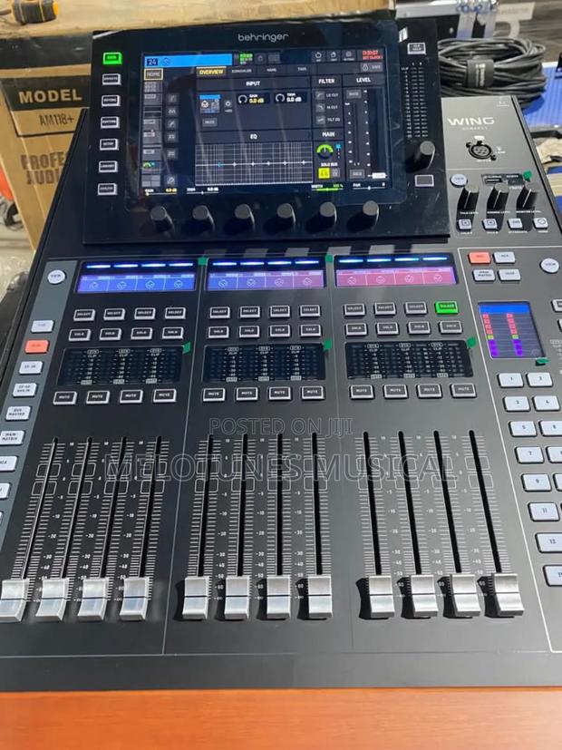 Behringer Wing Compact 48-Channel Digital Mixer. · Photo 1