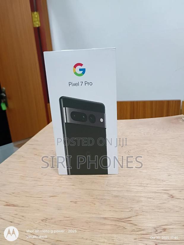 New Google Pixel 7 Pro 128 GB Black · Photo 2