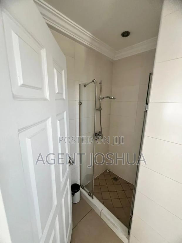 2bdrm Apartment in Shiashi East Legon for sale · Photo 6
