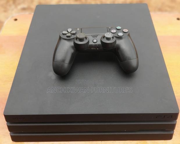 Play Station 4 Pro 1tb Loaded With Top Games( Payment After Delivery) · Photo 1