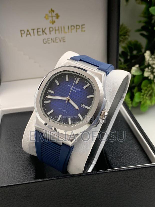 Patek Philippe Rubber Strap Watch · Photo 4