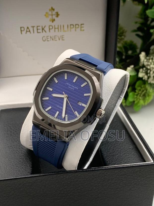 Patek Philippe Rubber Strap Watch · Photo 3