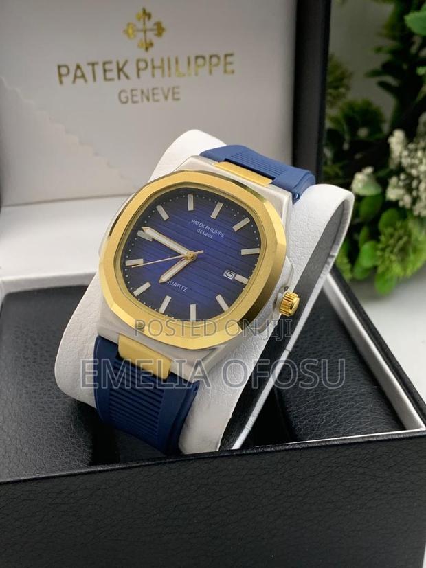 Patek Philippe Rubber Strap Watch · Photo 2