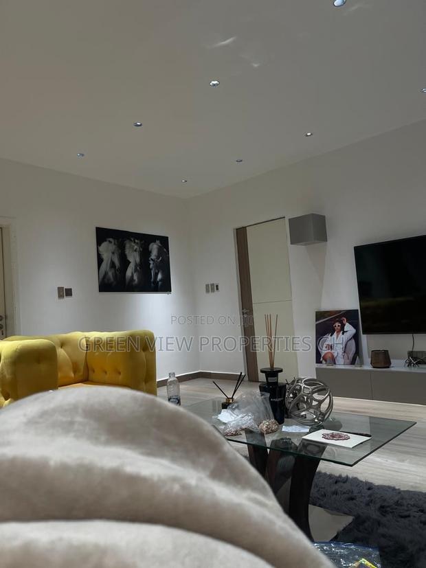 Furnished 3bdrm Duplex in Oyarifa for rent · Photo 6