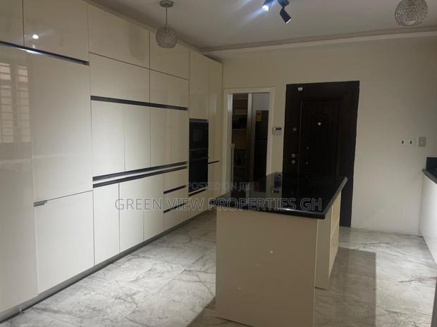 Furnished 3bdrm Duplex in Oyarifa for rent · Photo 8
