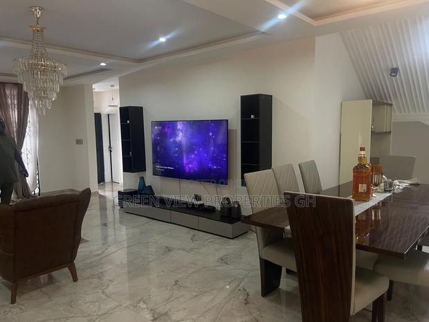 Furnished 3bdrm Duplex in Oyarifa for rent · Photo 4