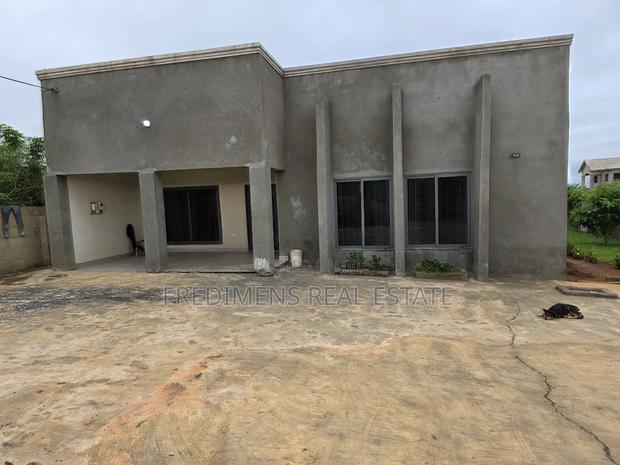 4bdrm House in Fredimens Real, Atwima Kwanwoma for sale · Photo 1