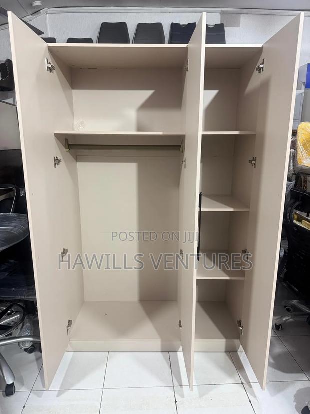 Three - Door Wardrobe With Shelving · Photo 2