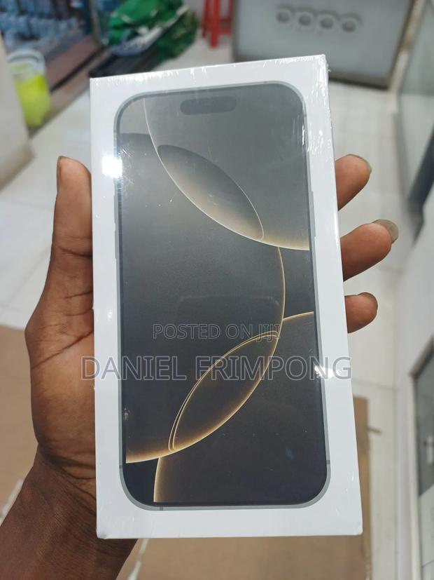 New Apple iPhone 16 Pro 128 GB Gray · Photo 2