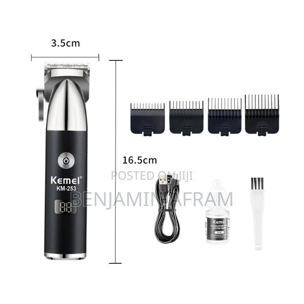 Double Speed Rechargeable Hair Clippers Km-235 · Photo 3