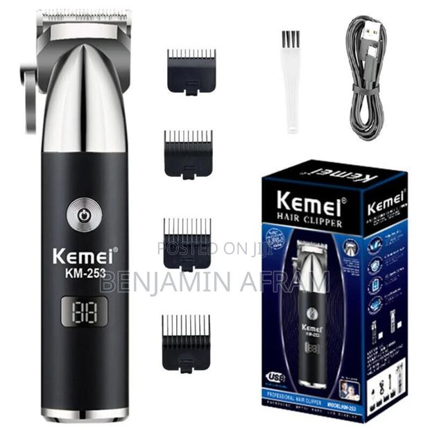 Double Speed Rechargeable Hair Clippers Km-235 · Photo 1
